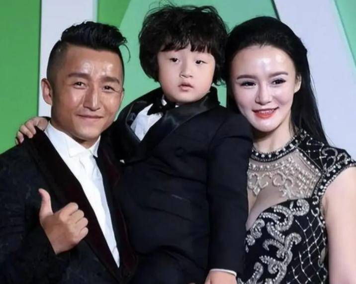 谋划, 邹市明转战