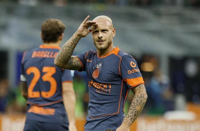 队身价高出, AA, 方的状态不 队身价高出, AA, 方的状态不