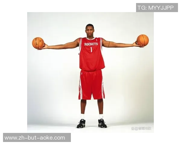 麦迪在03年季后赛首战对阵活塞的惊艳表现与历史性时刻回顾