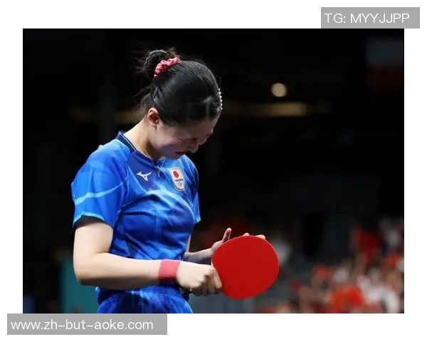 疼爱！孙颖莎打完女团1场累得躺在训练场歇息，不到半小时又要上第2场